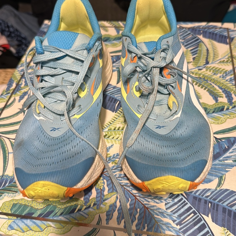 Reebok runners